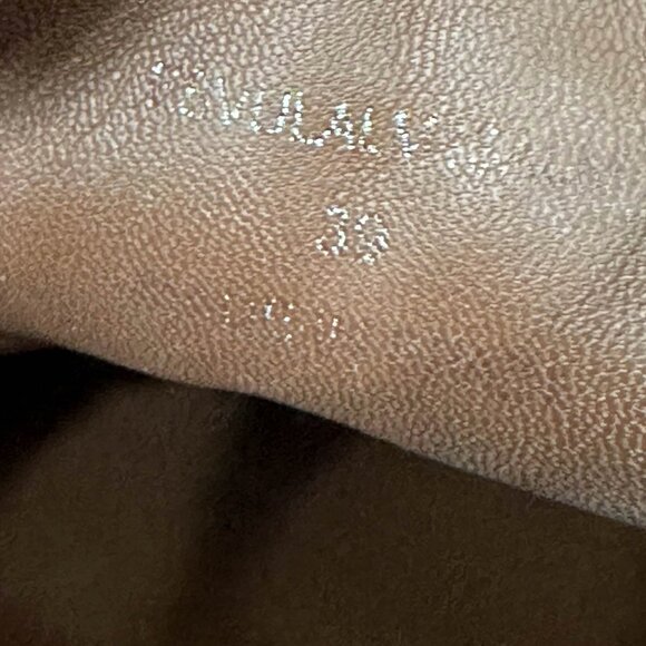 Burberry Sneakers- Size 39 - Picture 10 of 13